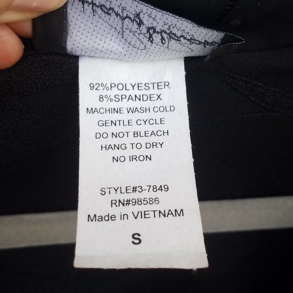 Brittany Black - Black Sleeveless Shirt with Silver Sequins - Picture 3 of 7